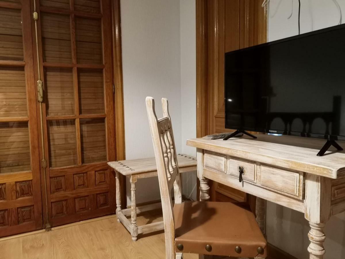 بيسيريل دي لا سييرا Hostal Becerril المظهر الخارجي الصورة