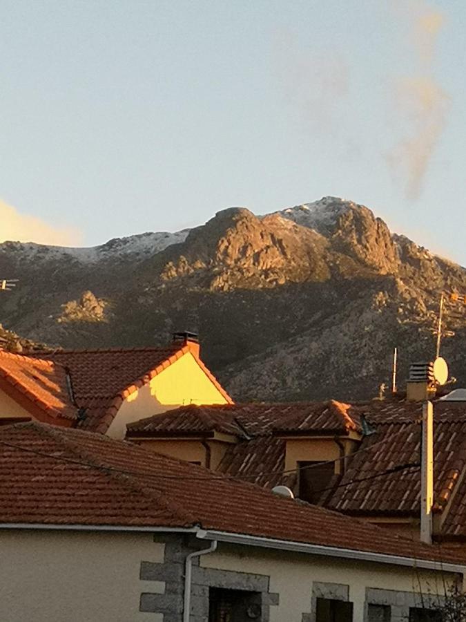 بيسيريل دي لا سييرا Hostal Becerril المظهر الخارجي الصورة